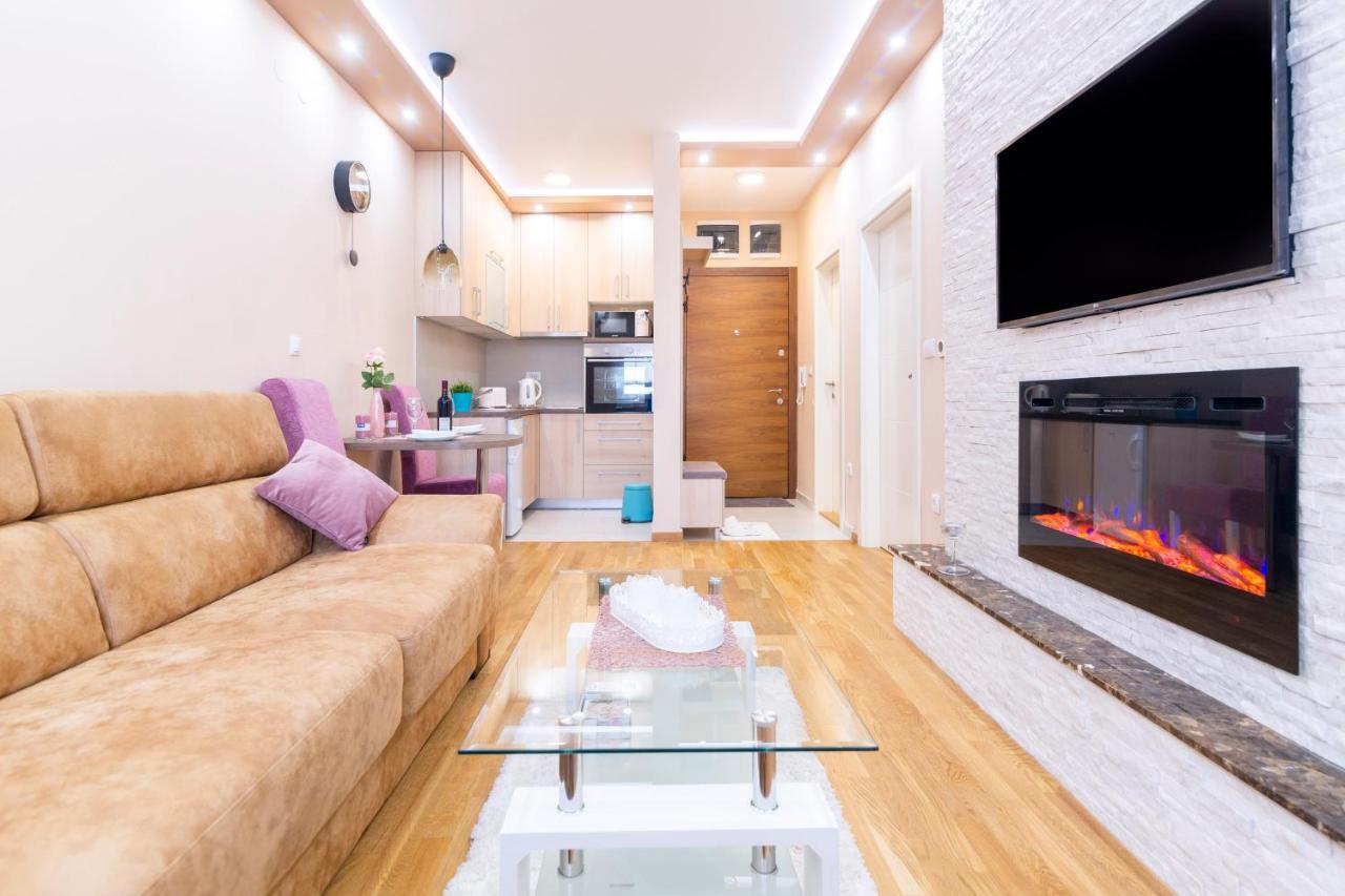 Mili Lux Apartman Новий Сад Екстер'єр фото