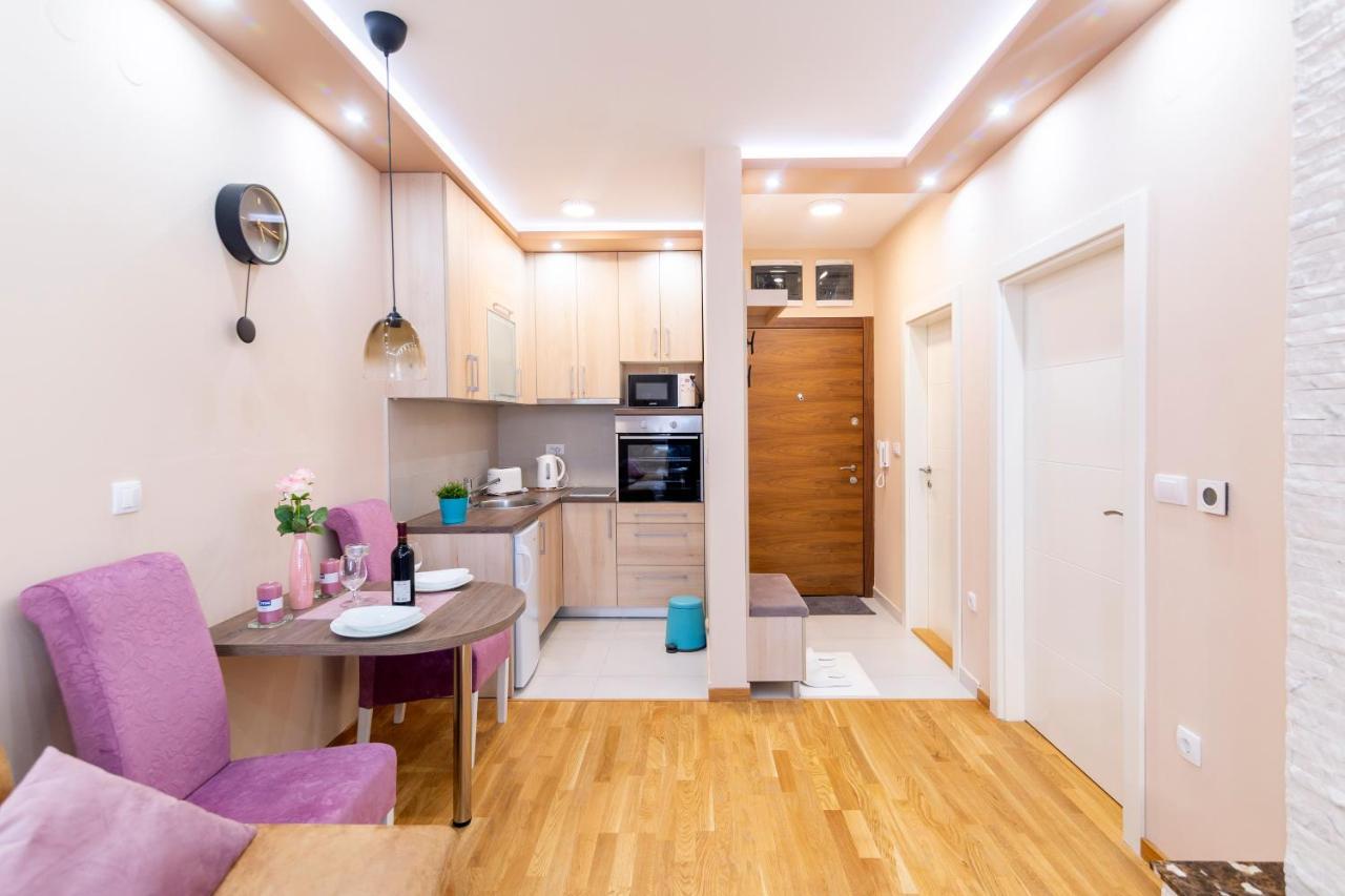 Mili Lux Apartman Новий Сад Екстер'єр фото