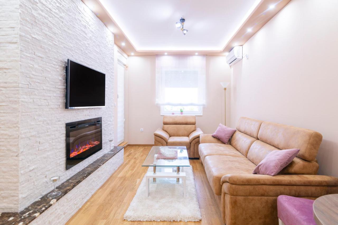 Mili Lux Apartman Новий Сад Екстер'єр фото